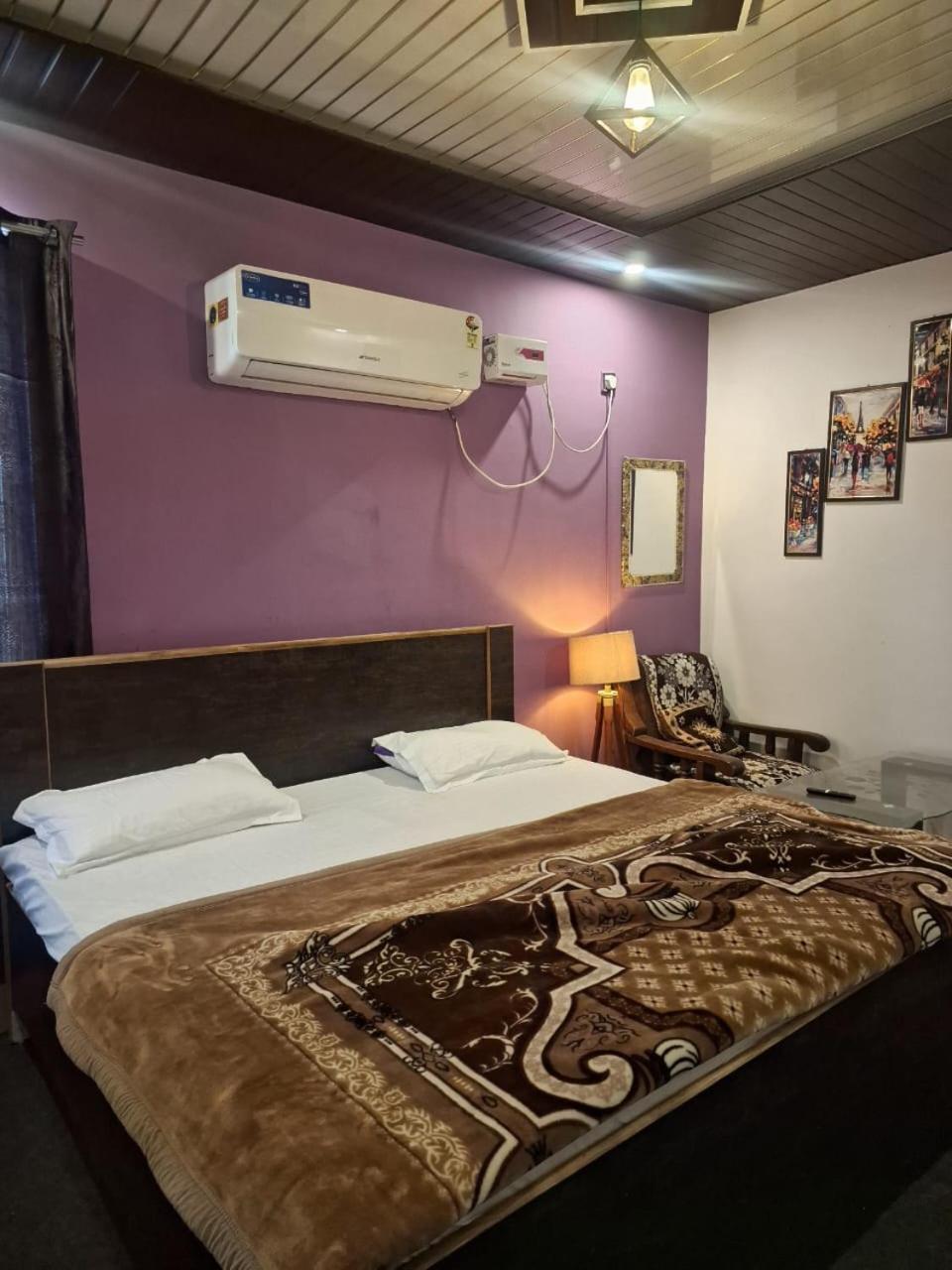 Privyrooms Gorakhpur Exteriér fotografie