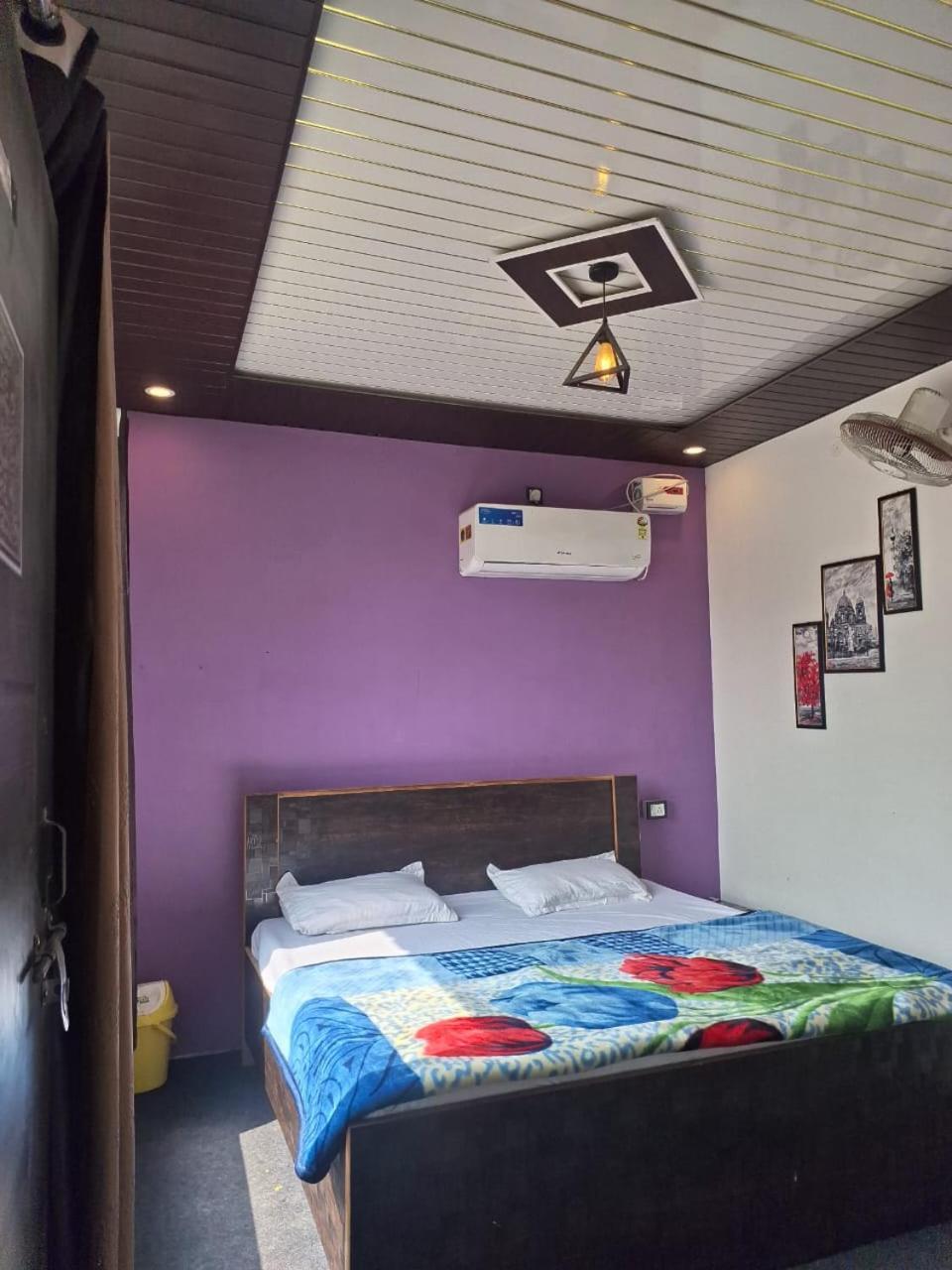 Privyrooms Gorakhpur Exteriér fotografie